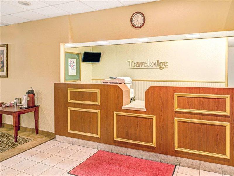Travelodge By Wyndham Lincoln Airport I-80 Exterior foto